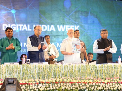 India Inc. commits Rs.450,000 crore for Modi's 'Digital India'