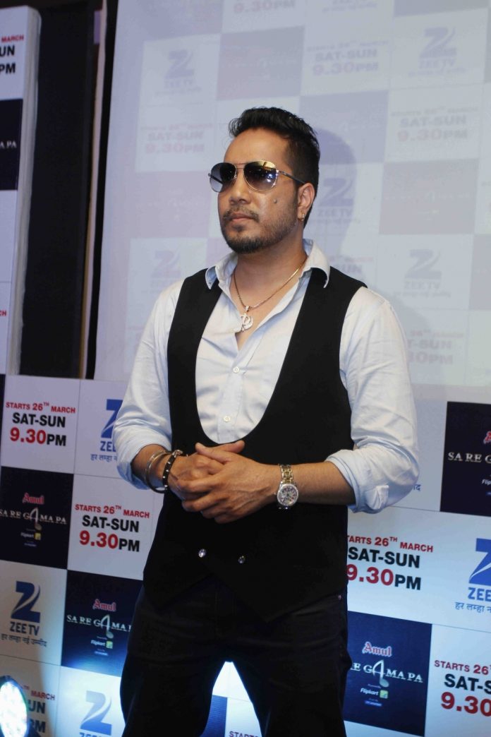 Mumbai: Singer Mika Singh perform during the press conference of the Zee TV latest season of Sa Re Ga Ma Pa in Mumbai on March 2, 2016. (Photo: IANS). (Photo: IANS)